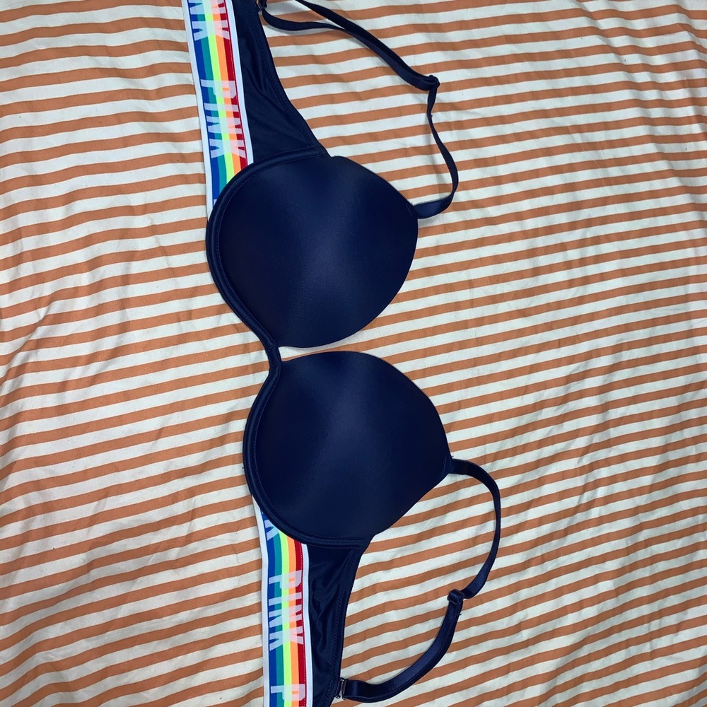 Victoria’s Secret PINK Push Up Bra 💓